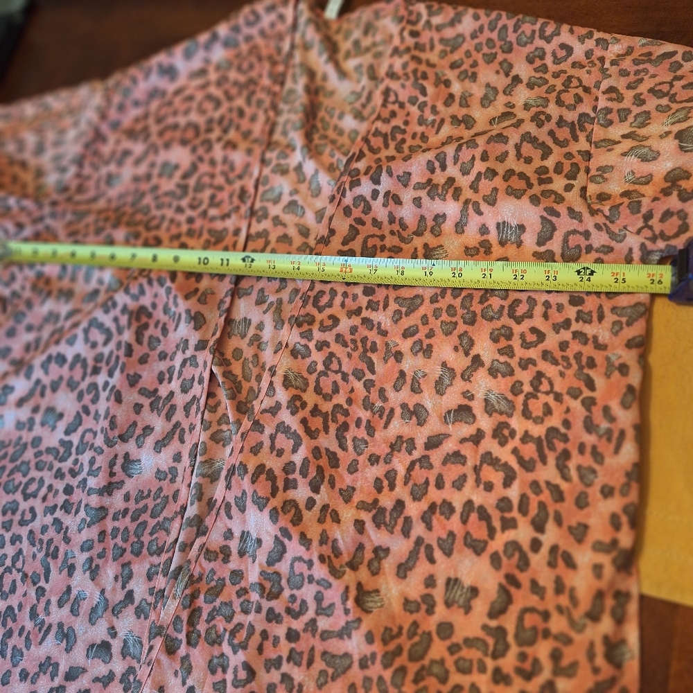 NICE! Pinkish Coral Leopard Print Kimono Sz Large By mts - Picture 14 of 16